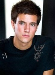   (Drew Roy)