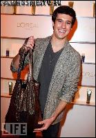 drew_roy_fallingskiestv.ru_030 (413x594, 53 k...)