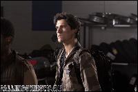 s01e04_screens_fallingskiestv.ru_009 (590x393, 30 k...)